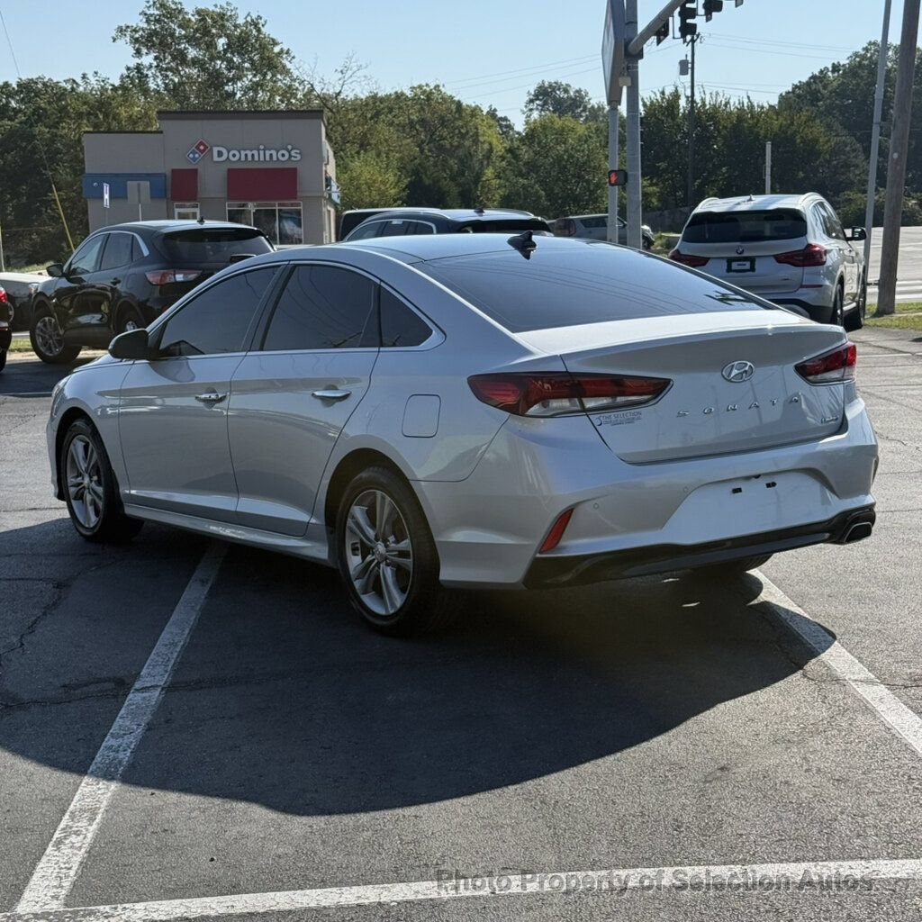 Used 2019 Hyundai Sonata Limited w/ Ultimate Package 04 FWD image 10