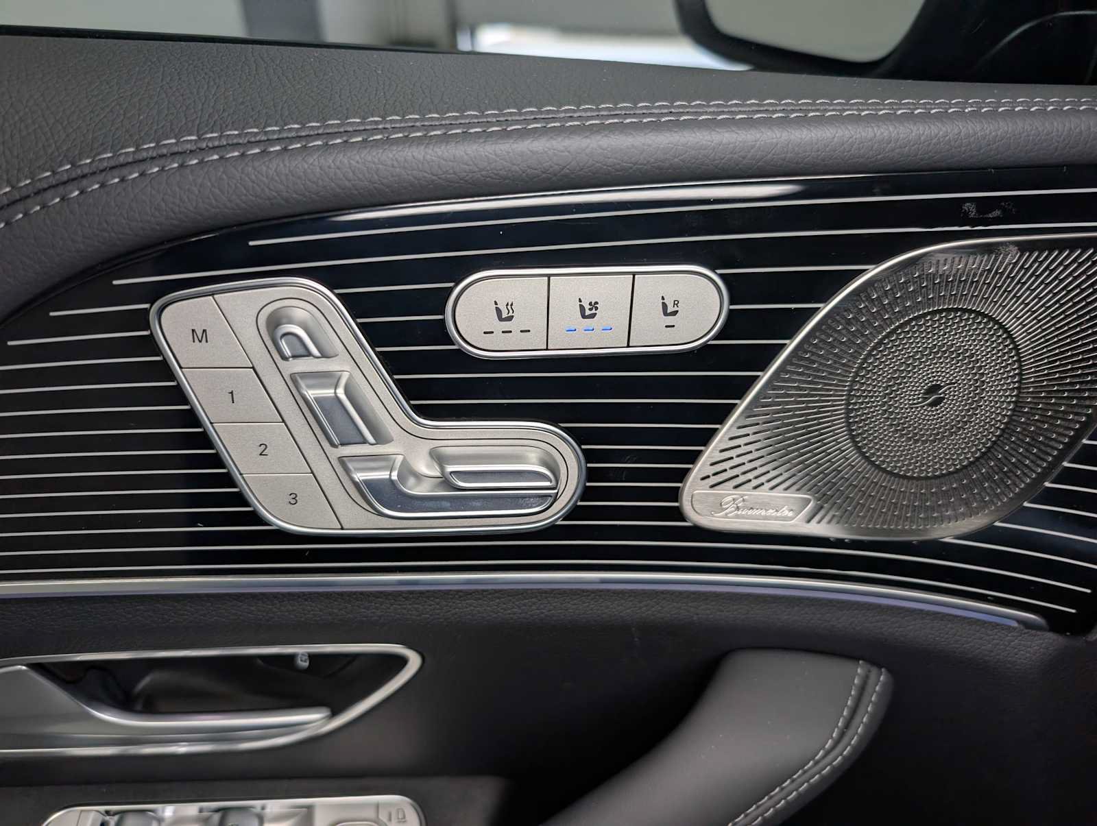 New 2026 Mercedes-Benz GLS 450 4MATIC image 31