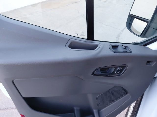 Used 2023 Ford Transit 350 XLT image 25