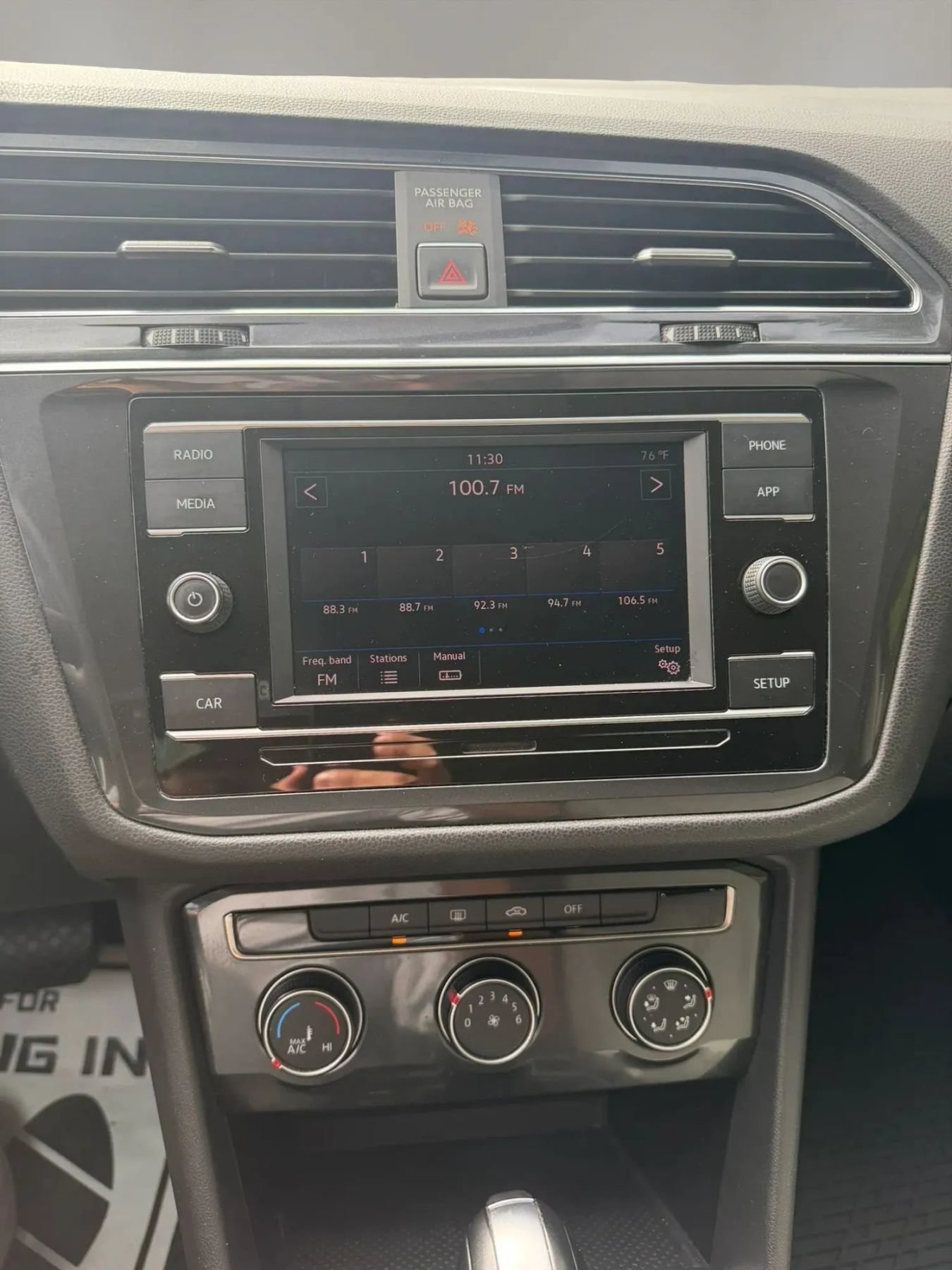 Used 2018 Volkswagen Tiguan S FWD image 15