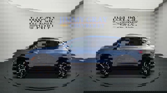 New 2026 Chevrolet Equinox EV LT image 6