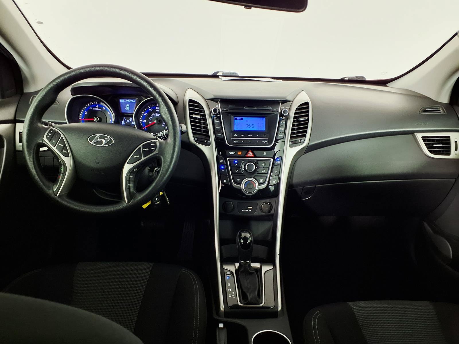 Used 2016 Hyundai Elantra GT FWD image 14