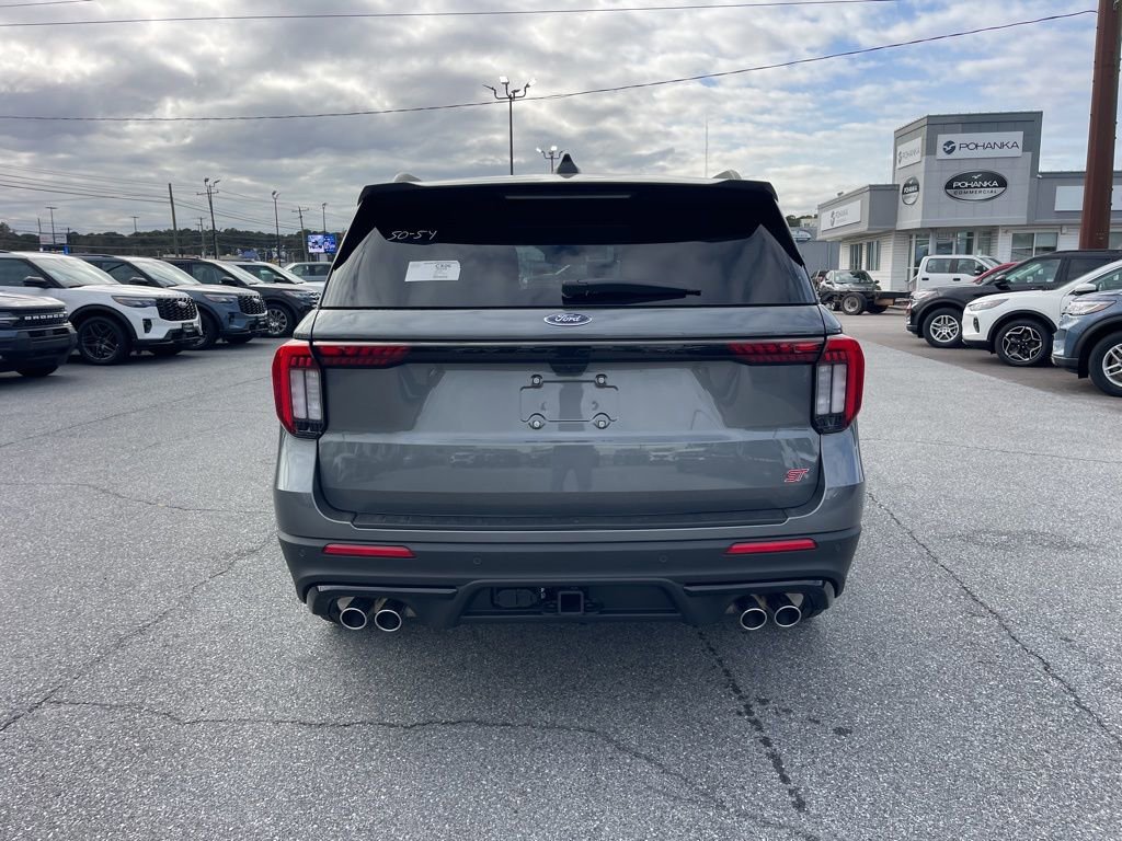 New 2026 Ford Explorer ST w/ Sun And Sound Package image 5