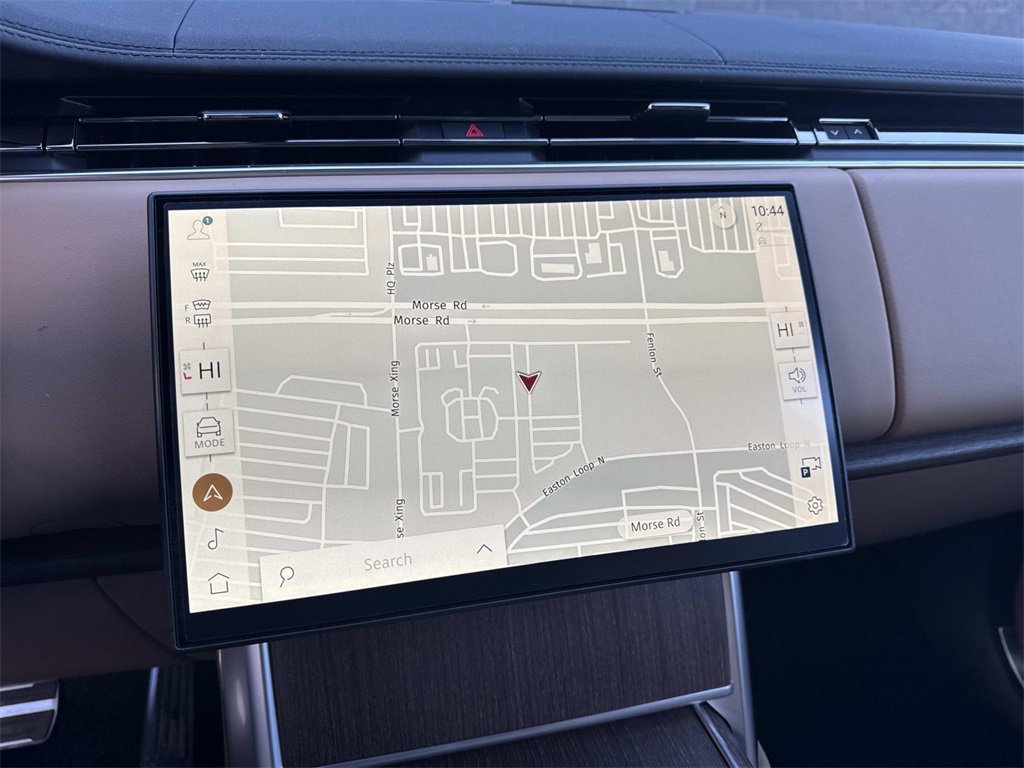 New 2026 Land Rover Range Rover Long Wheelbase SE image 24