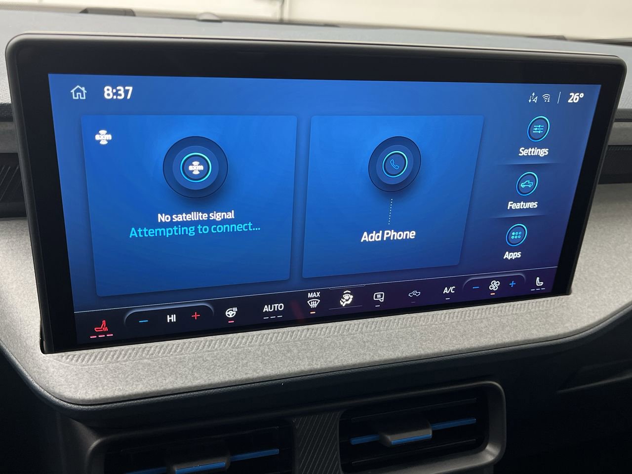 New 2025 Ford Maverick XLT w/ XLT Luxury Package image 17