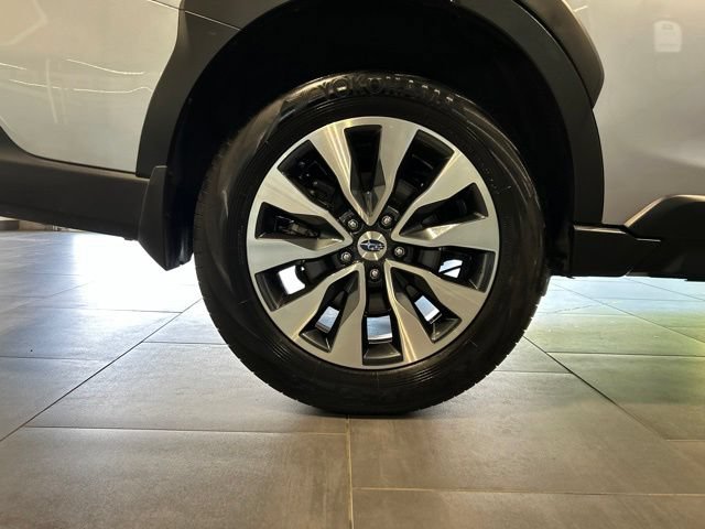 Used 2024 Subaru Outback Limited AWD/4WD image 43