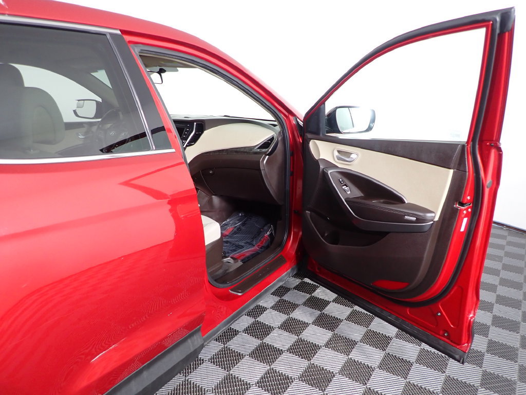 Used 2018 Hyundai Santa Fe Sport FWD image 29