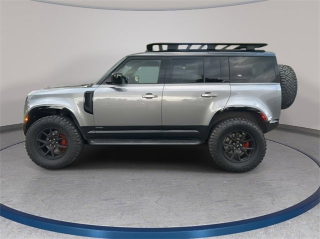 Used 2023 Land Rover Defender 110 X image 8