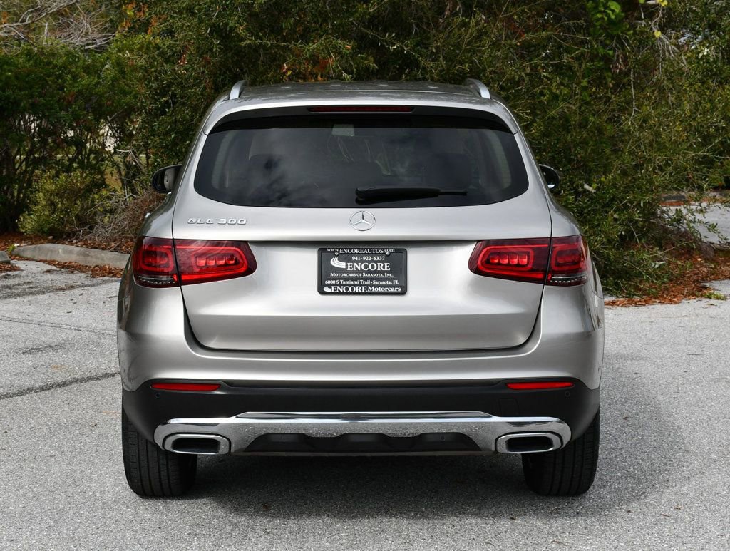 Used 2022 Mercedes-Benz GLC 300 image 5