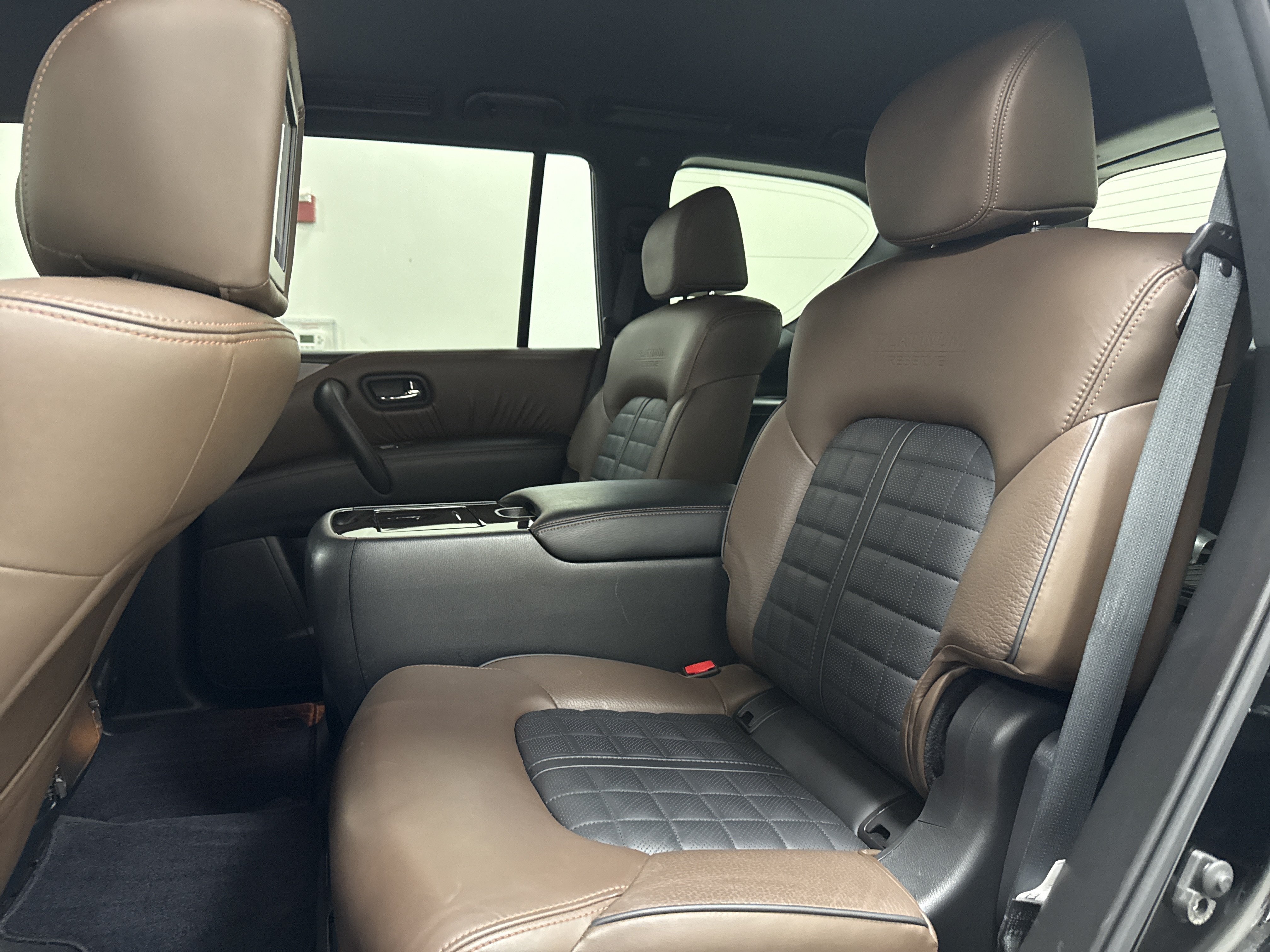 Used 2020 Nissan Armada Platinum w/ Platinum Reserve Package RWD image 14