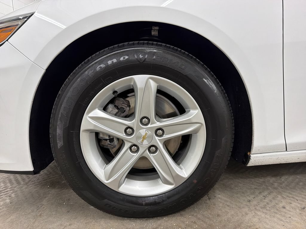 Used 2024 Chevrolet Malibu LT FWD image 13