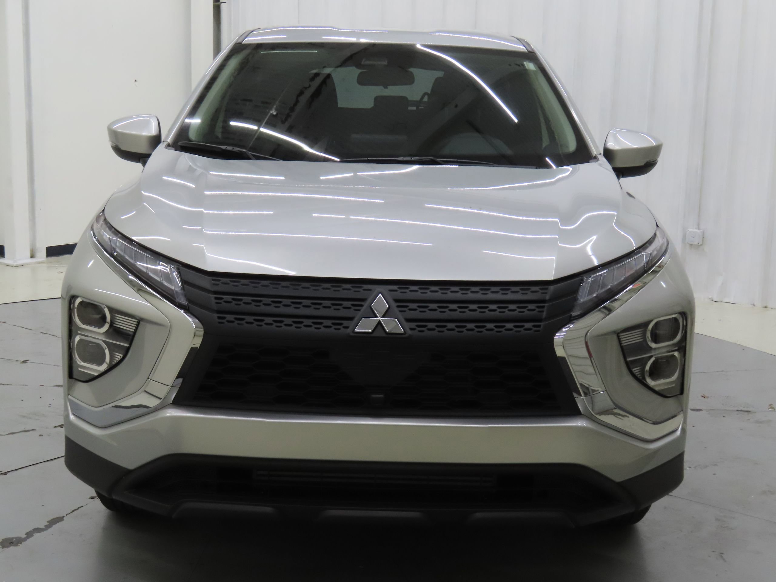 New 2026 Mitsubishi Eclipse Cross ES image 8