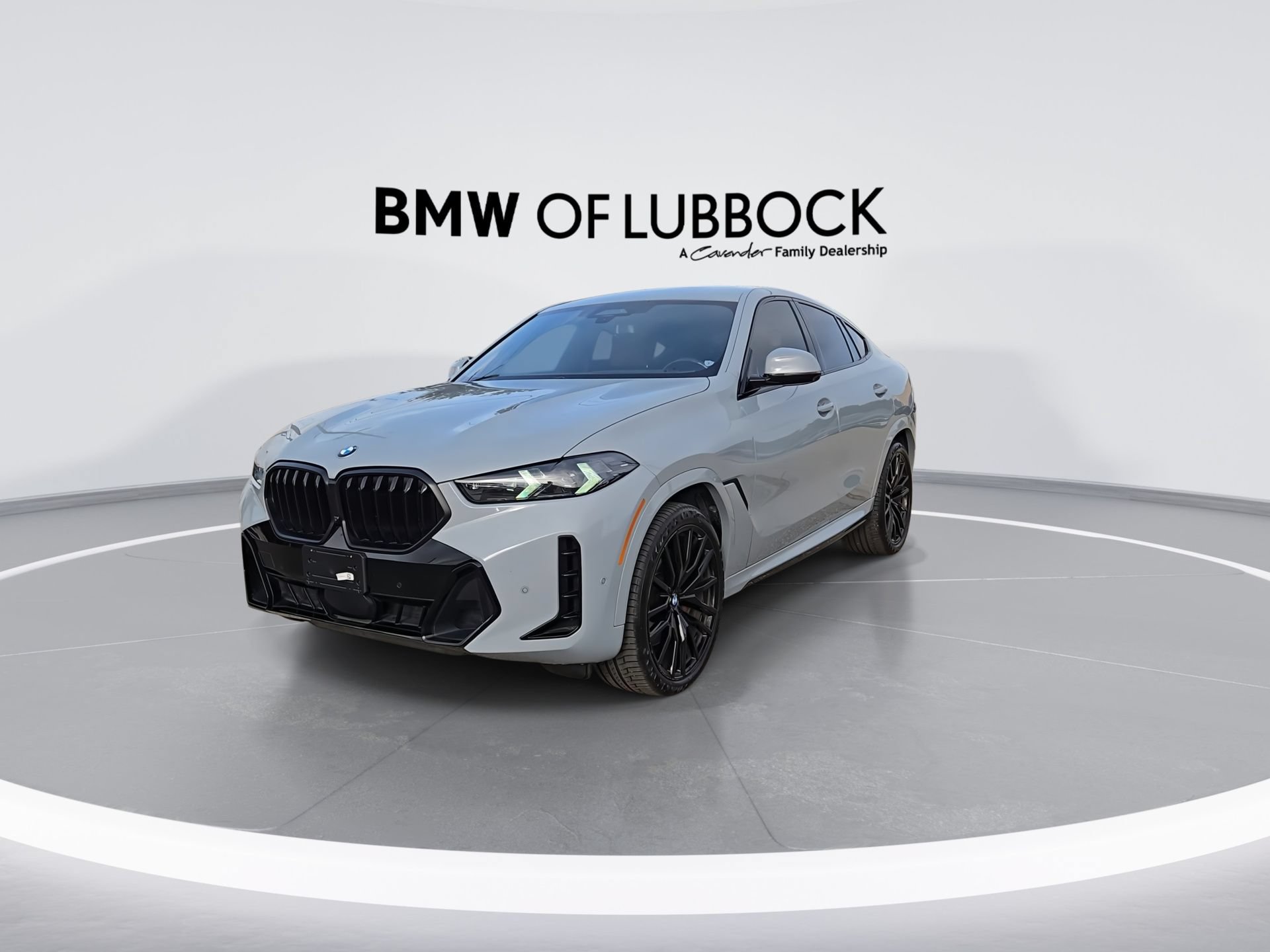 Certified 2024 BMW X6 xDrive40i w/ Premium Package AWD/4WD image 3
