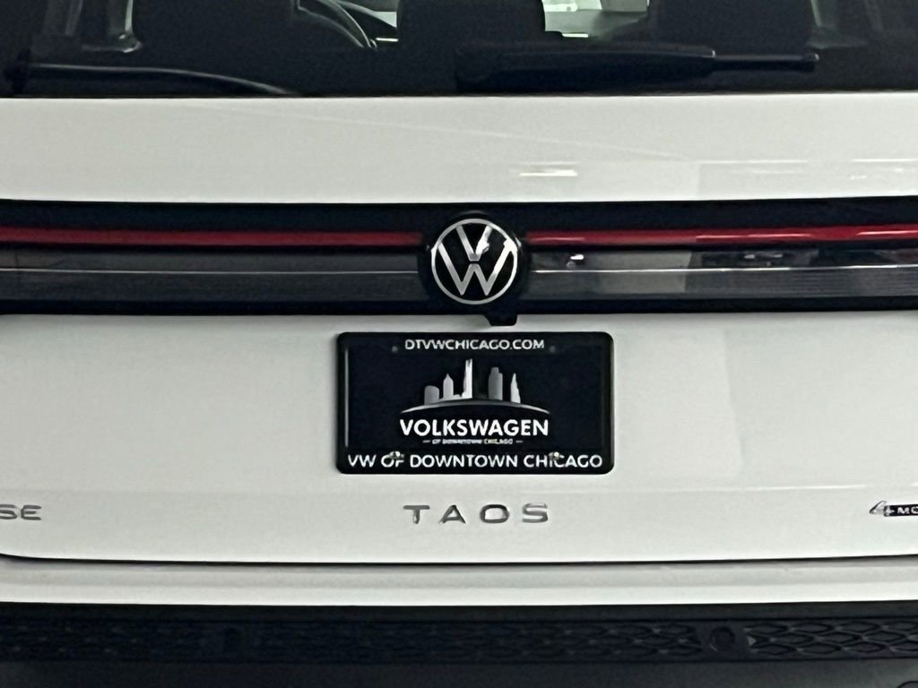 New 2026 Volkswagen Taos SE AWD/4WD image 35