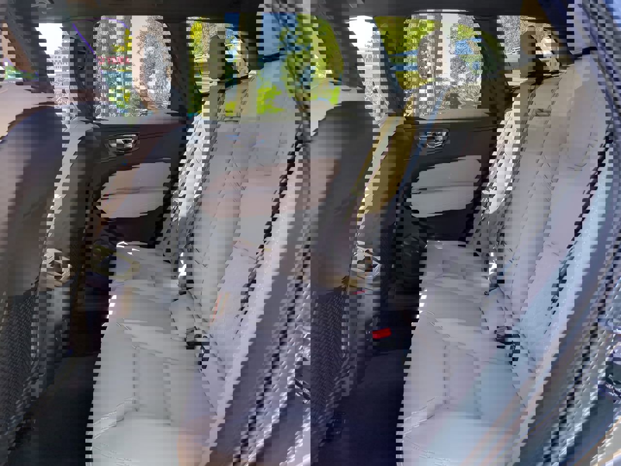 New 2026 Volvo XC60 B5 Core w/ Climate Package image 12