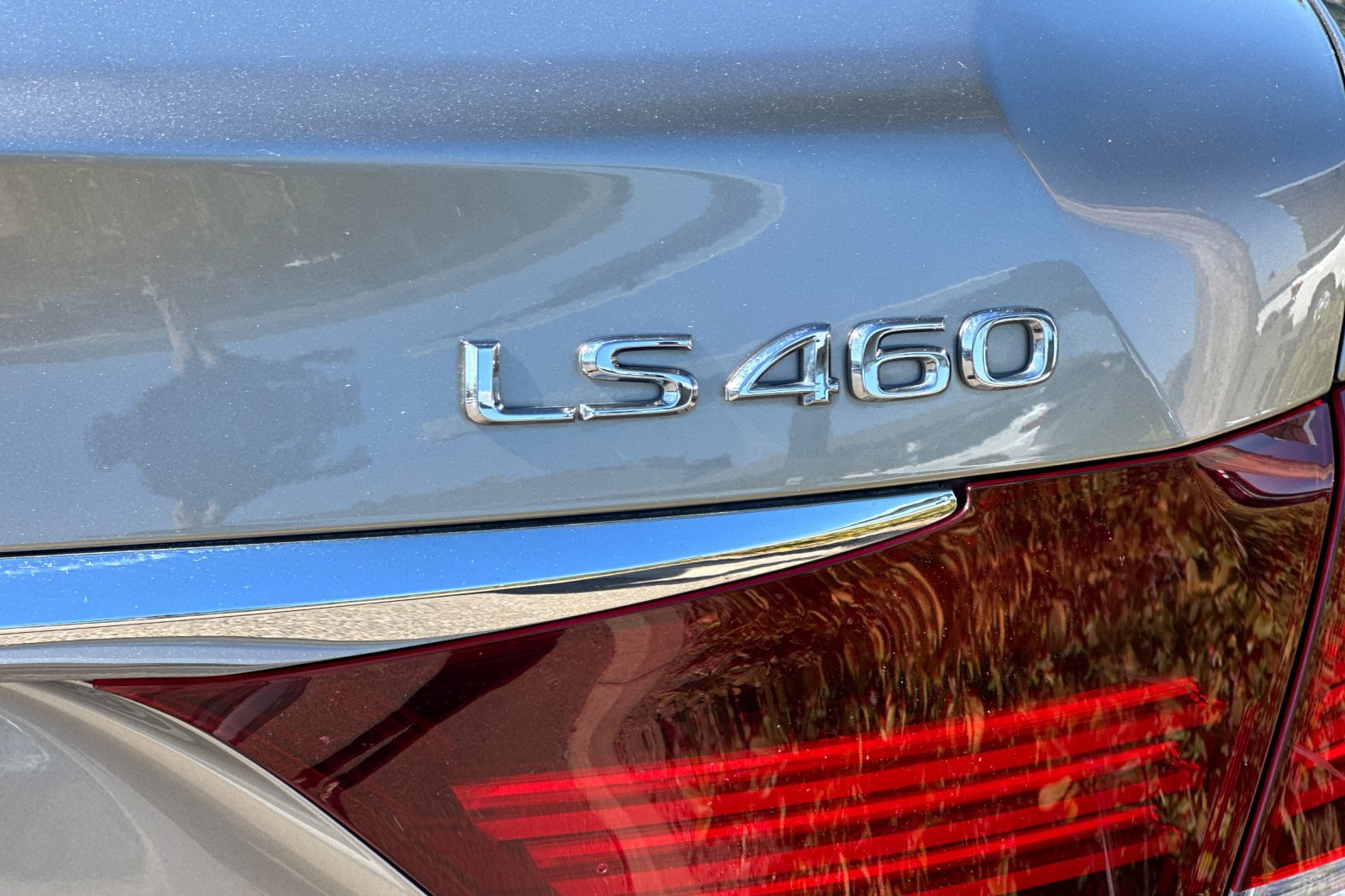 Used 2016 Lexus LS 460 w/ Comfort Package RWD image 26