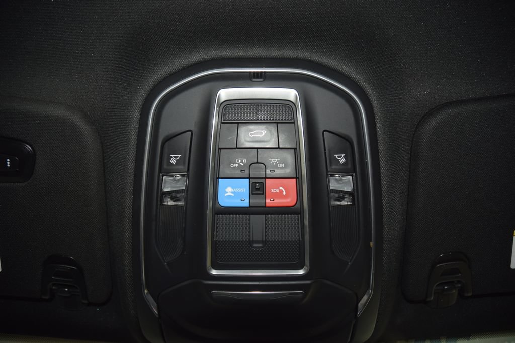 Used 2022 Jeep Wagoneer Series I w/ Convenience Group I AWD/4WD image 57