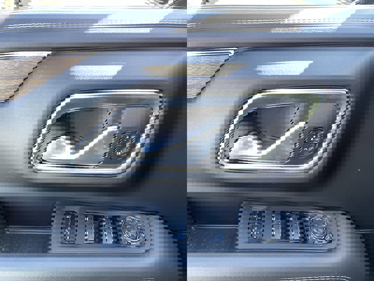 Certified 2024 Chevrolet Tahoe Premier image 24