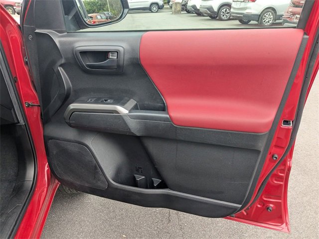 Used 2023 Toyota Tacoma SR5 image 29