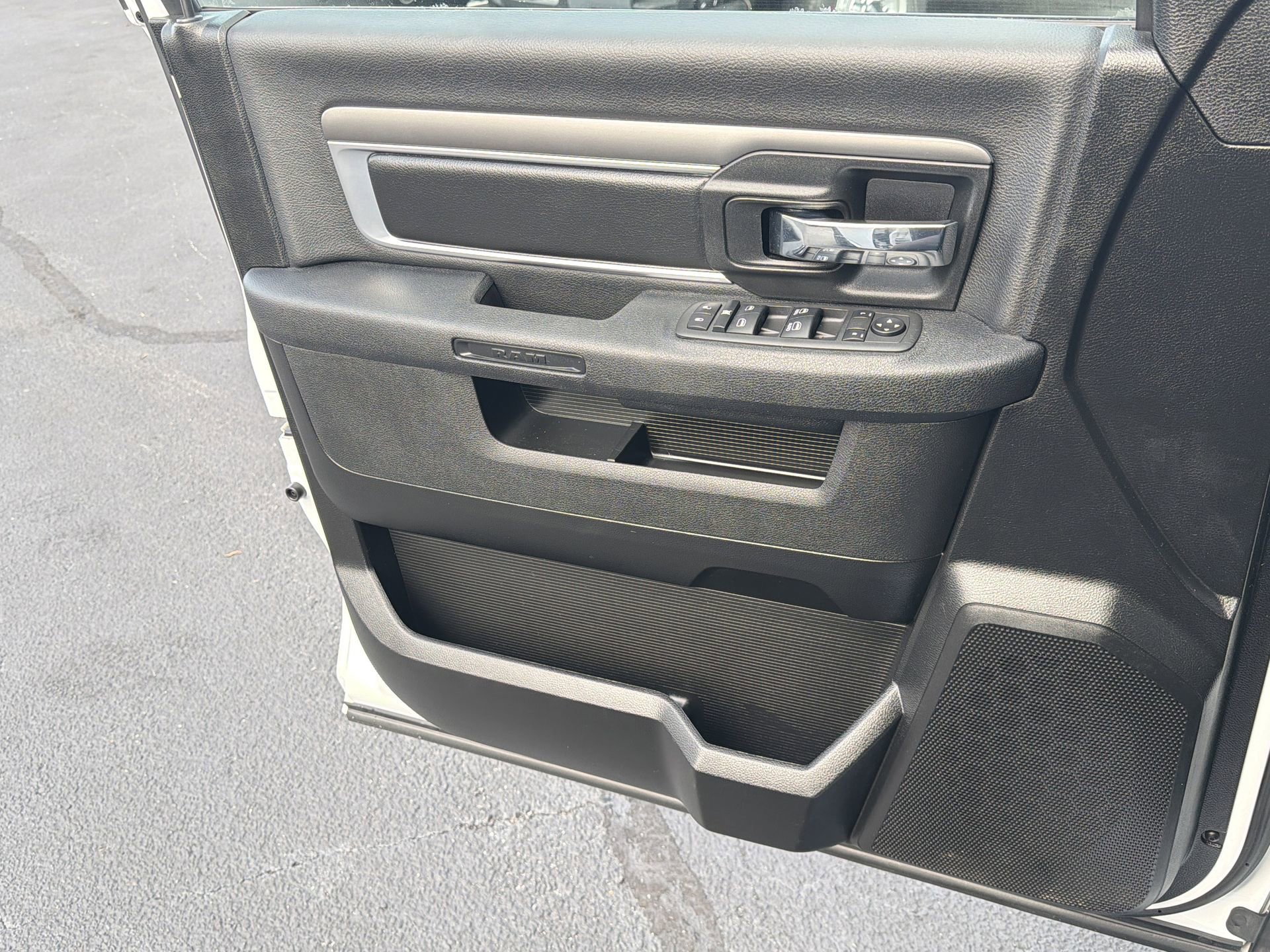 Used 2022 RAM 1500 Classic Warlock w/ Electronics Group image 18