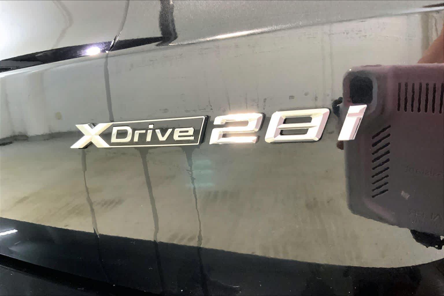 Used 2026 BMW X1 xDrive28i AWD/4WD image 9