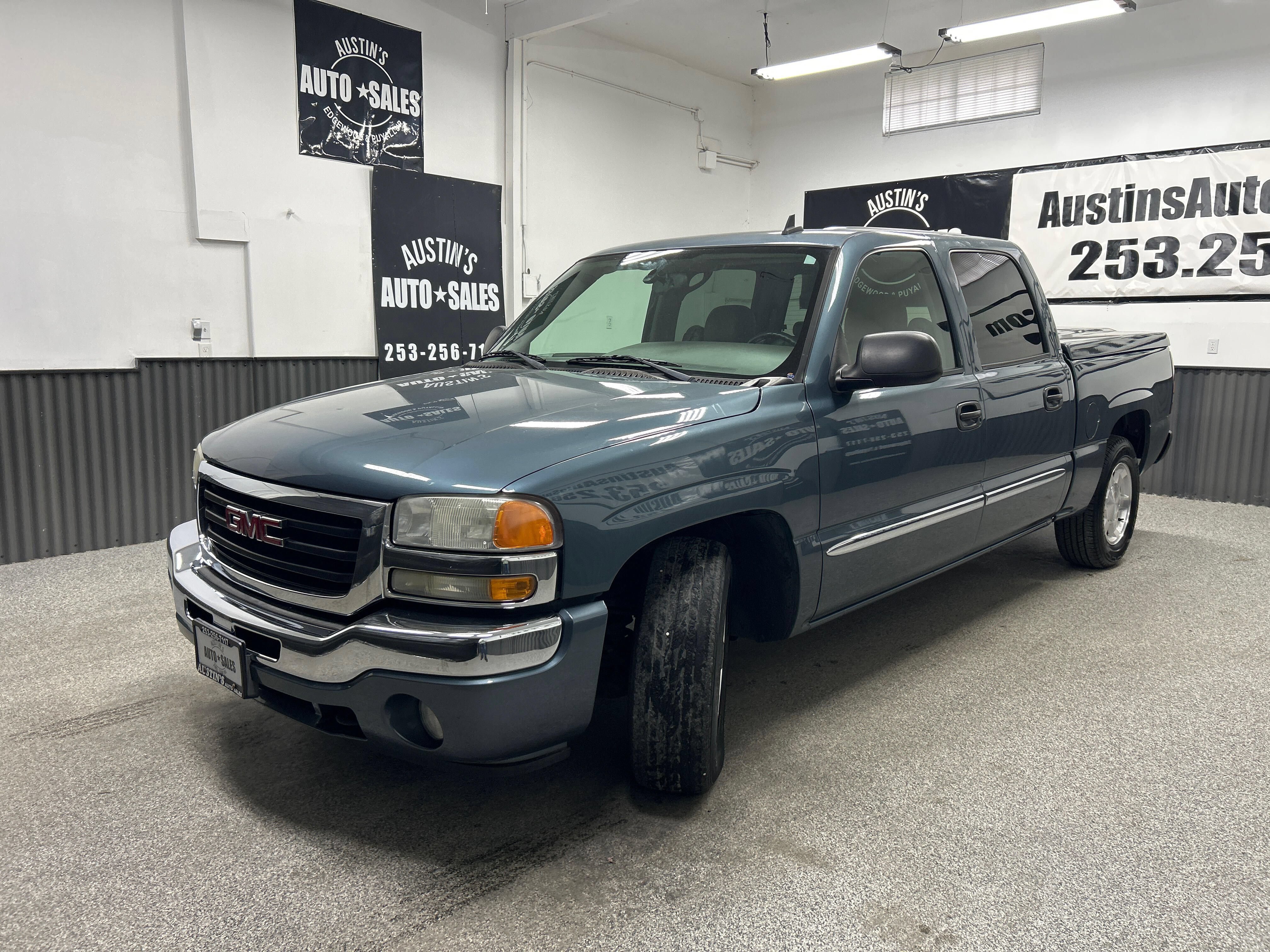 Used 2006 GMC Sierra 1500 SLT w/ Onstar Plus Package RWD image 3