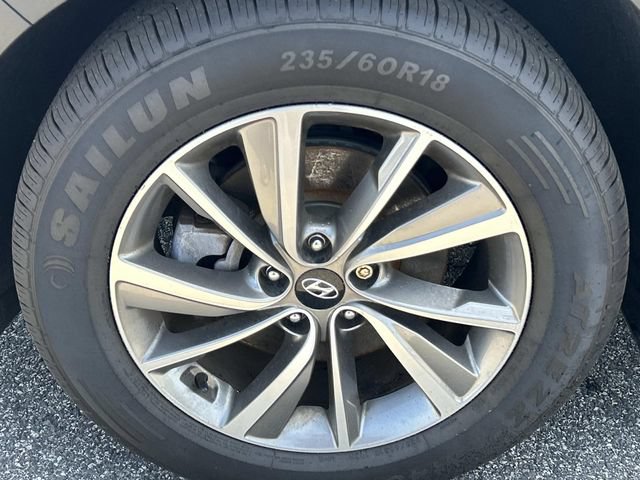 Used 2020 Hyundai Santa Fe Limited AWD/4WD image 9