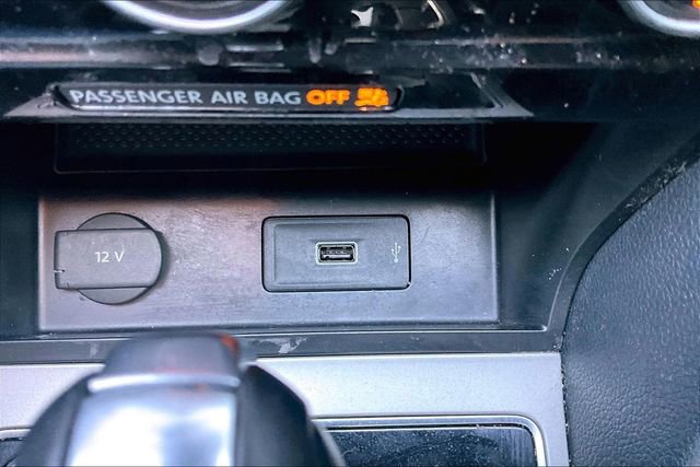 Used 2020 Volkswagen Passat 2.0T R-Line image 16