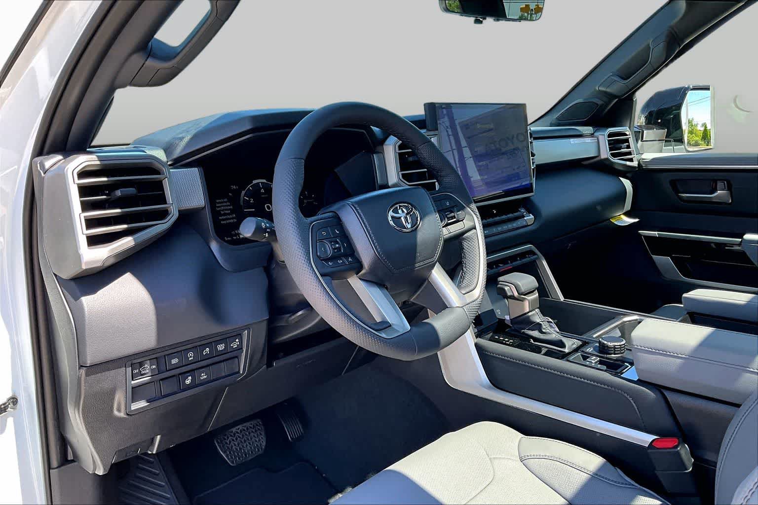 New 2026 Toyota Tundra Limited AWD/4WD image 8