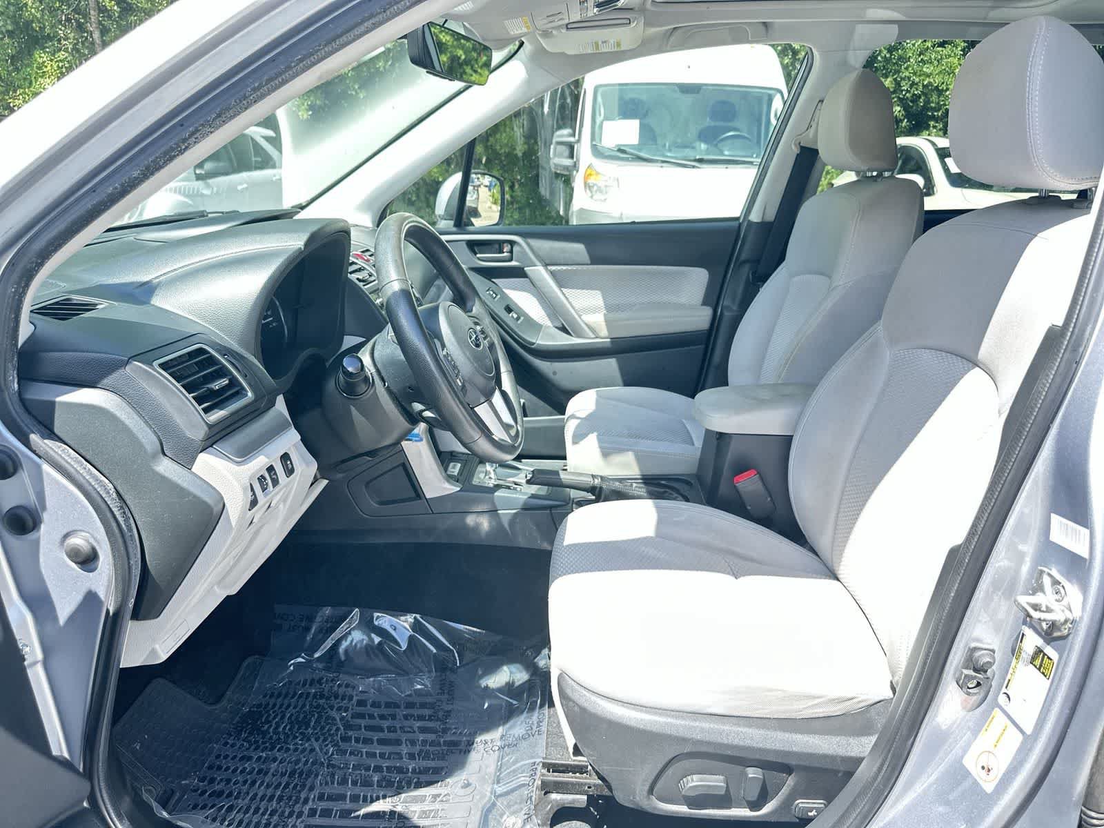Used 2017 Subaru Forester 2.5i Premium AWD/4WD image 13