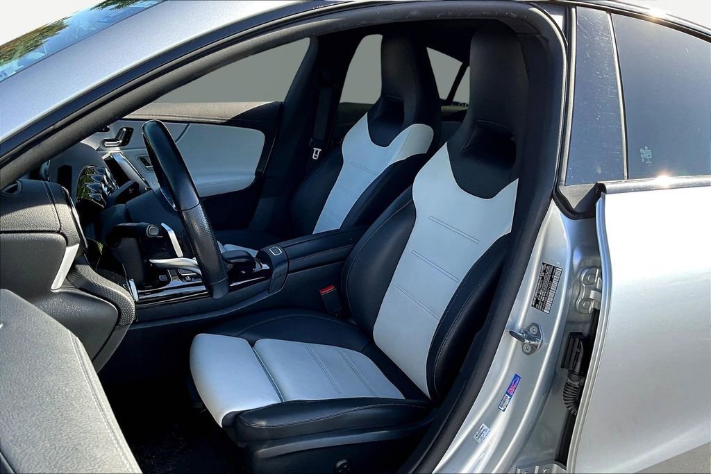 Used 2022 Mercedes-Benz CLA 35 AMG 4MATIC image 23