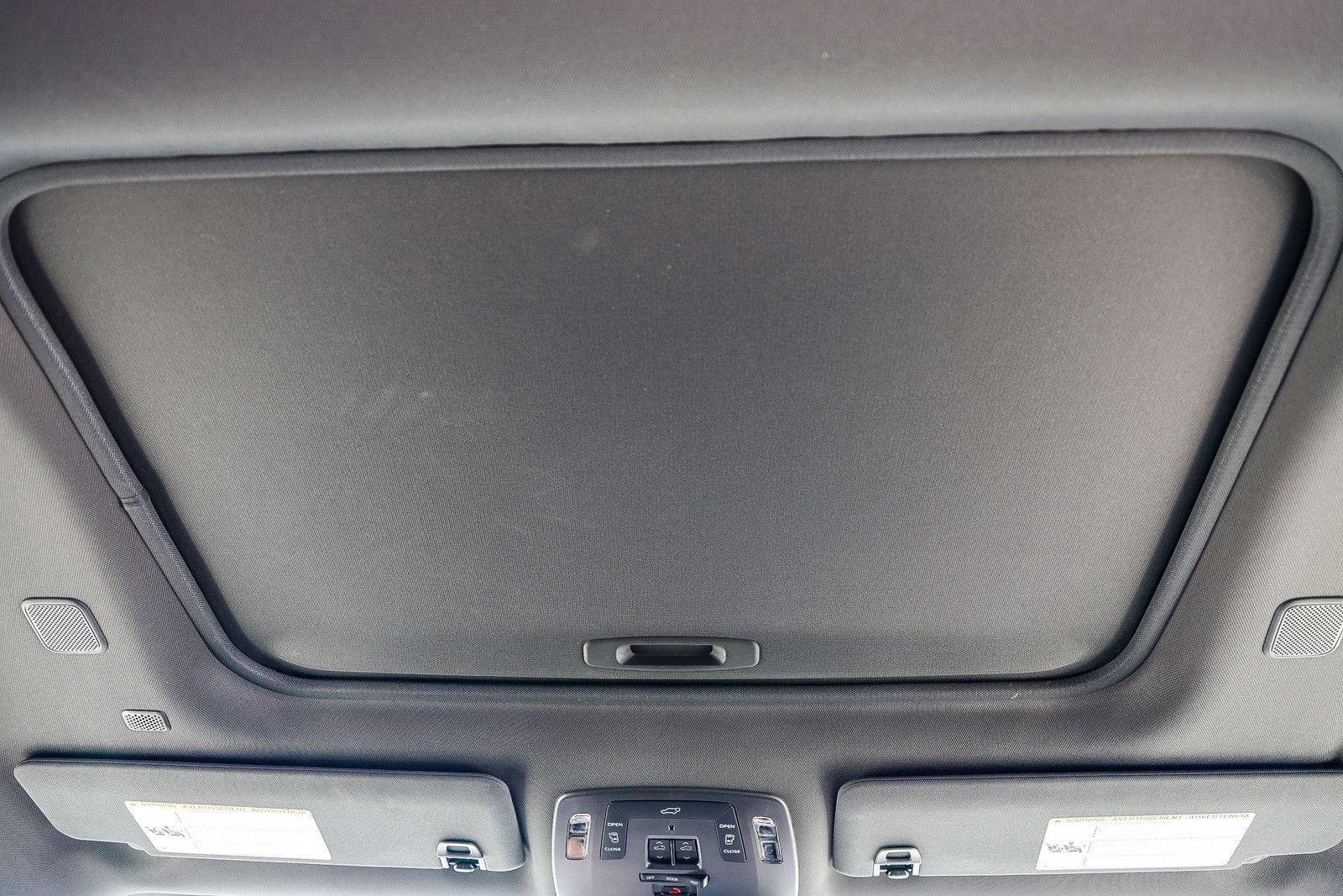 Used 2024 Toyota Sienna Platinum FWD image 16