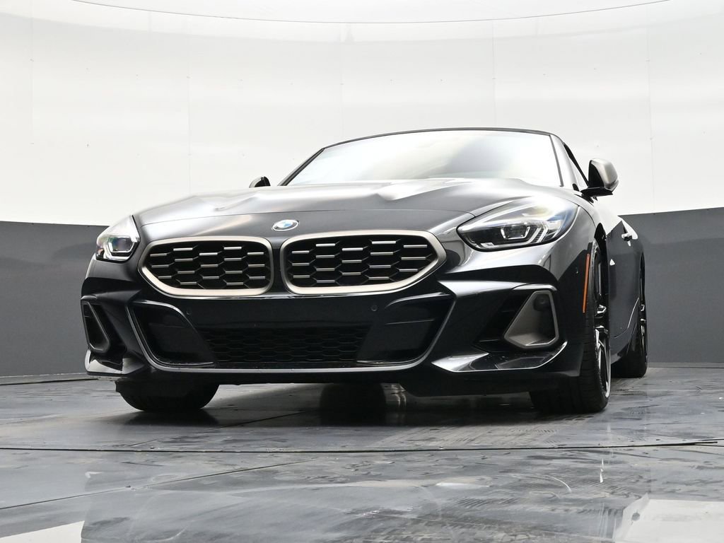 Used 2024 BMW Z4 M40i w/ Premium Package image 28