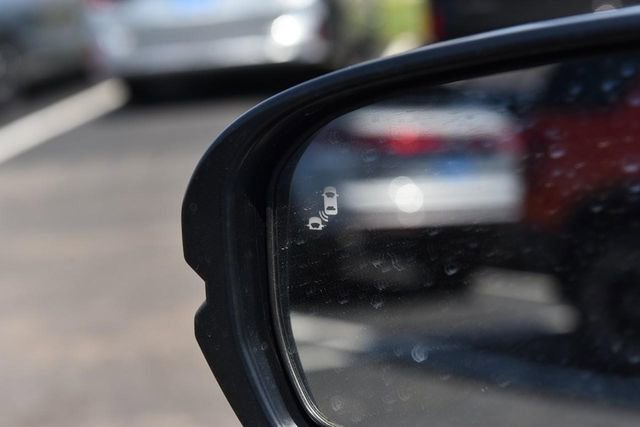 New 2026 Honda HR-V Sport image 9