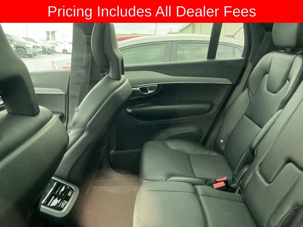 Used 2021 Volvo XC90 T5 Momentum w/ Advanced Package AWD/4WD image 7
