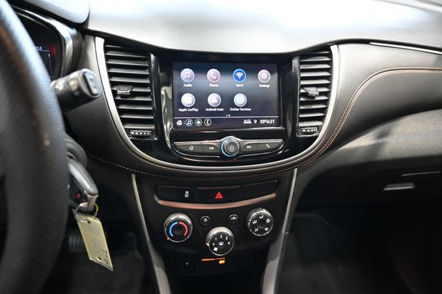 Used 2020 Chevrolet Trax LS w/ Tint and Cruise Package AWD/4WD image 14