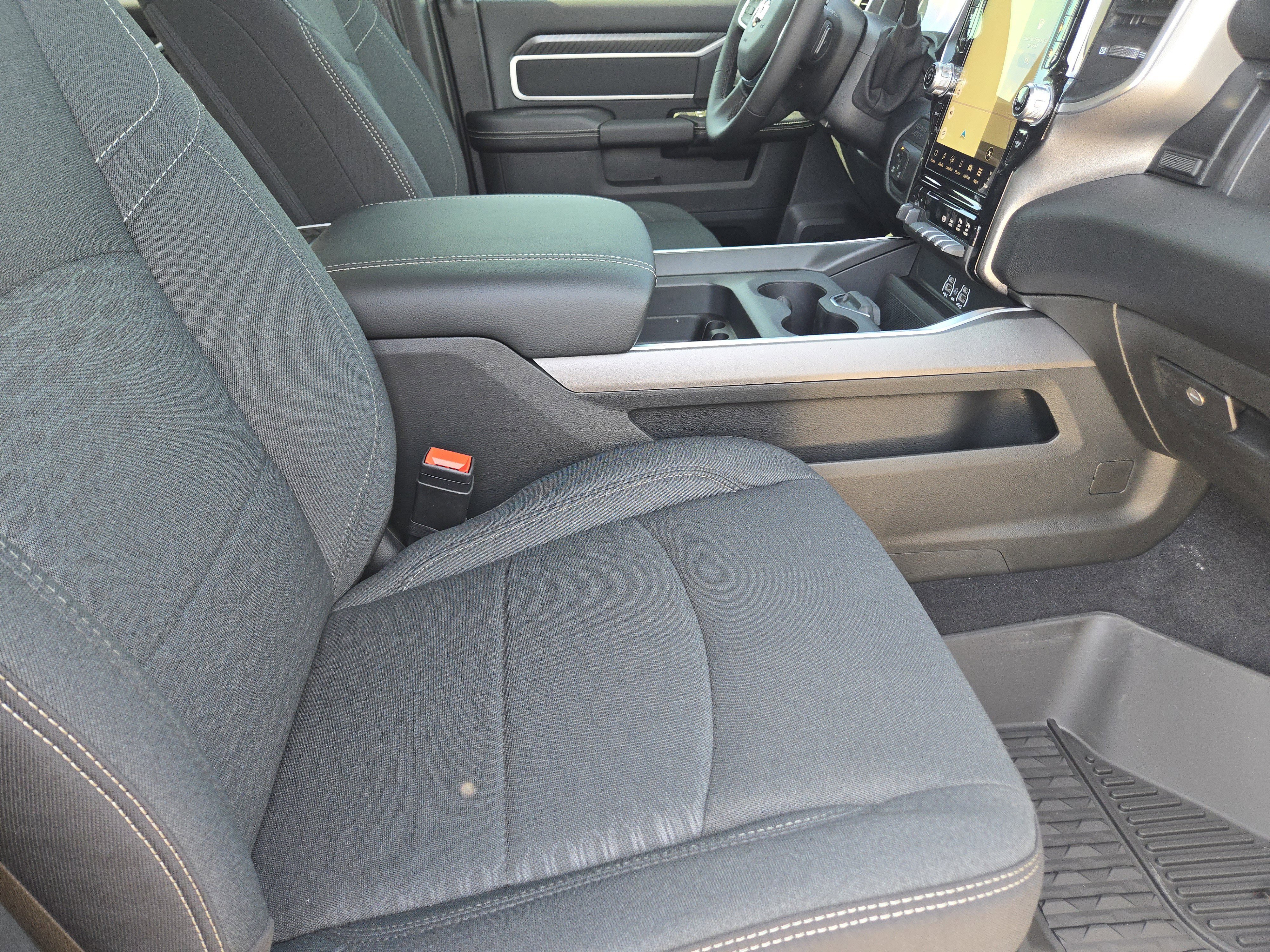 New 2026 RAM 3500 Lone Star AWD/4WD image 13