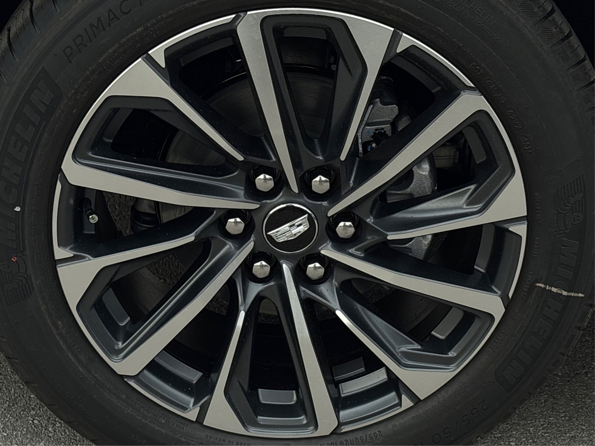 New 2026 Cadillac Lyriq Sport image 13