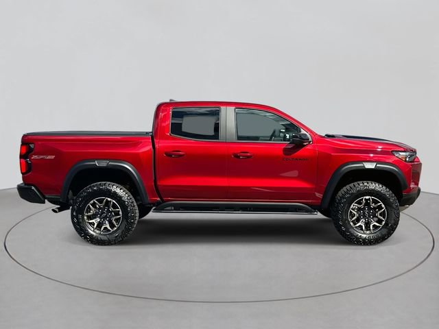 Used 2026 Chevrolet Colorado ZR2 w/ Technology Package image 4