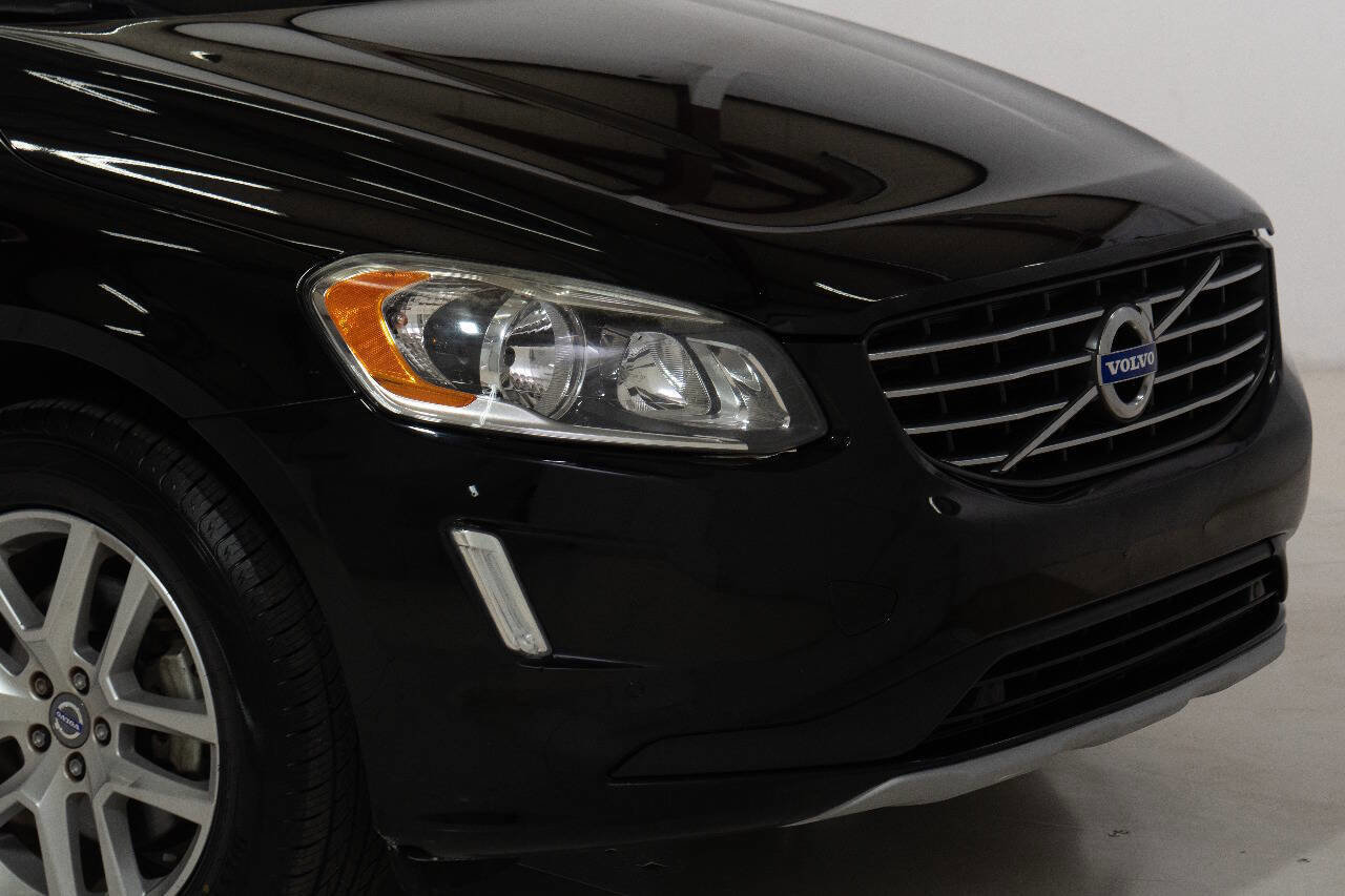 Used 2017 Volvo XC60 T5 w/ Tailgate Package image 10
