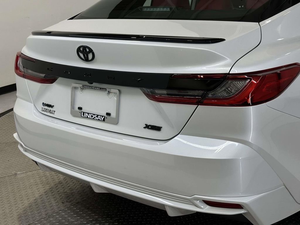 Used 2026 Toyota Camry XSE image 8