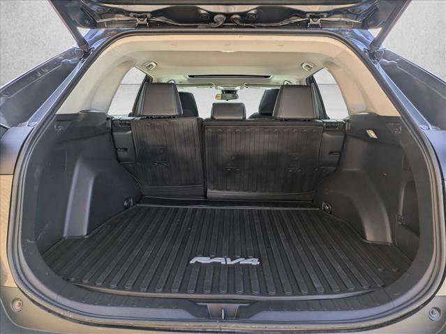 Used 2023 Toyota RAV4 XLE Premium FWD image 6