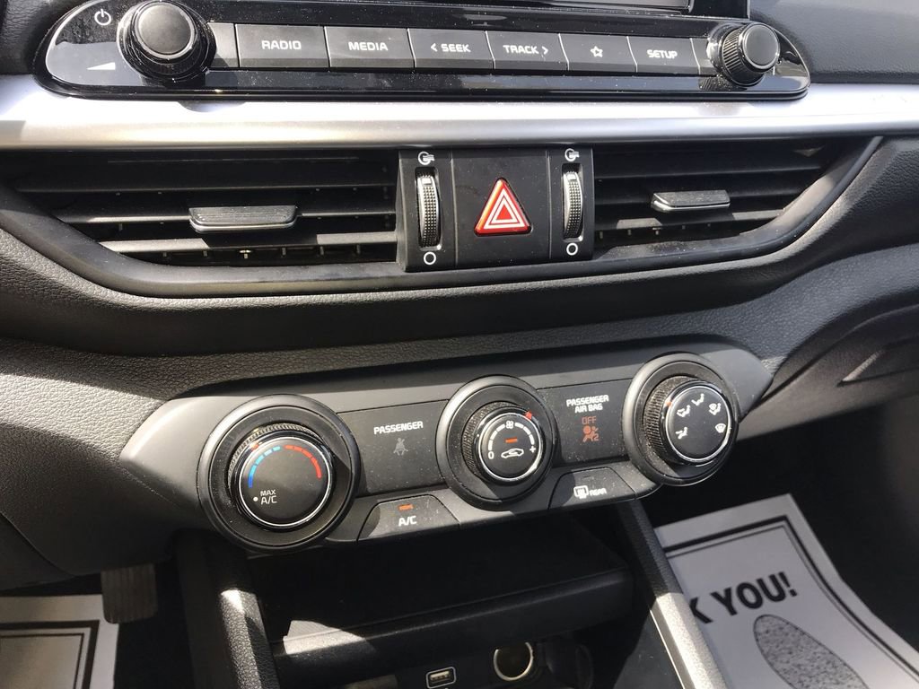 Used 2022 Kia Forte LXS image 18