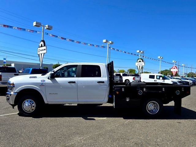 New 2026 RAM 3500 Big Horn AWD/4WD image 9