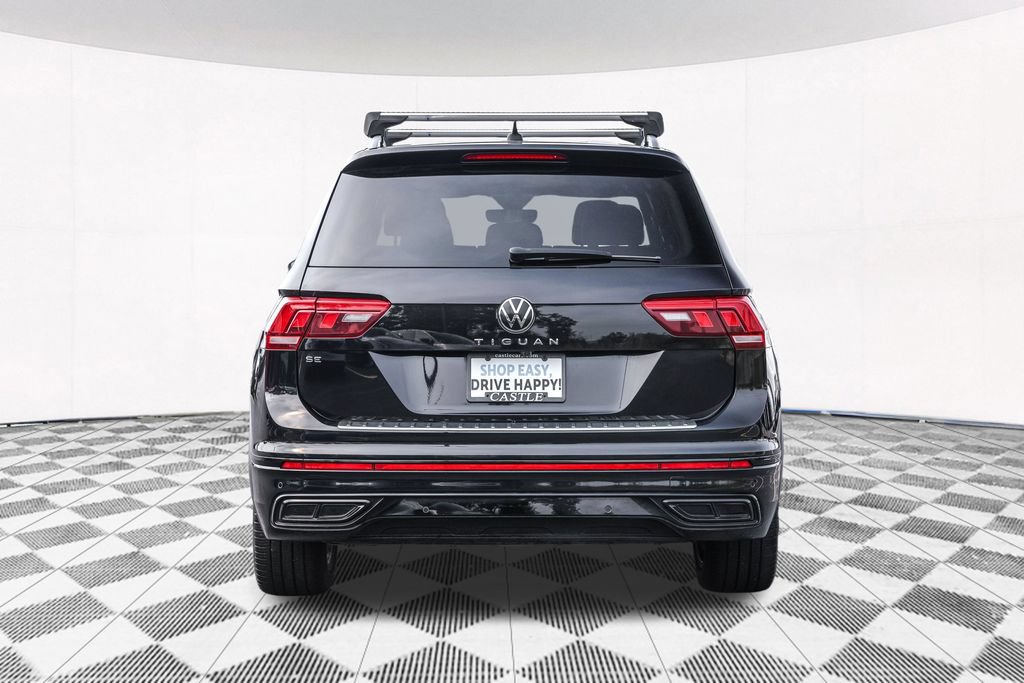 Used 2023 Volkswagen Tiguan SE R-Line FWD image 14