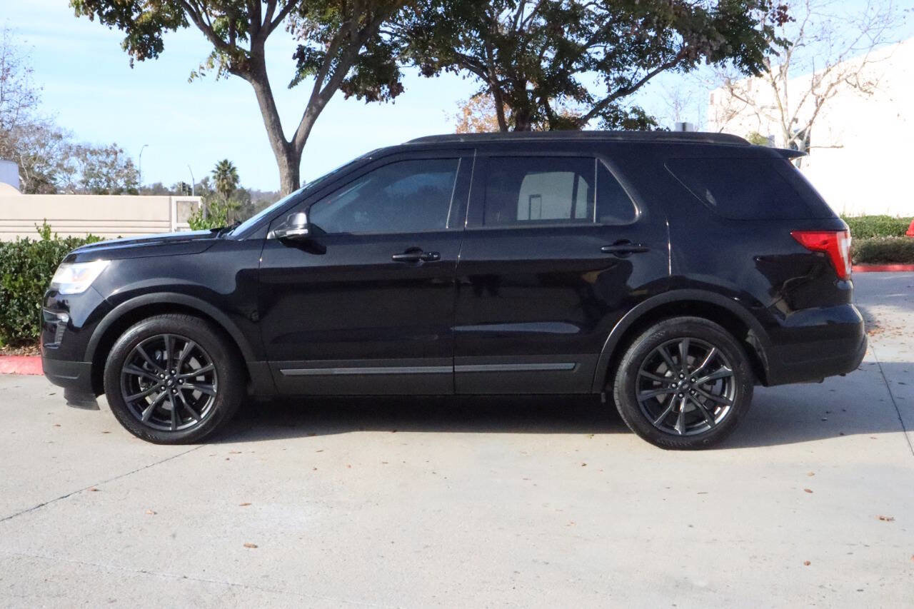 Used 2018 Ford Explorer XLT w/ Equipment Group 202A image 21