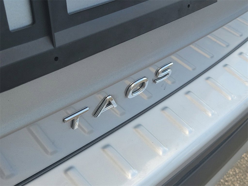 Used 2024 Volkswagen Taos S image 7