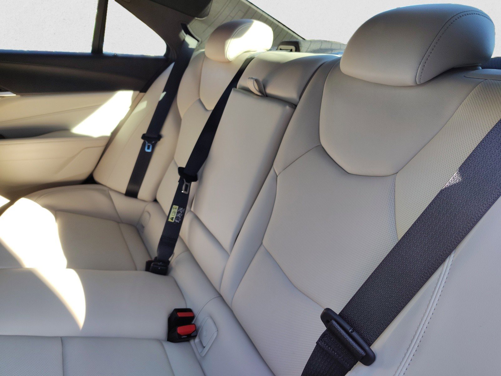 Used 2020 Cadillac CT4 Premium Luxury AWD/4WD image 18