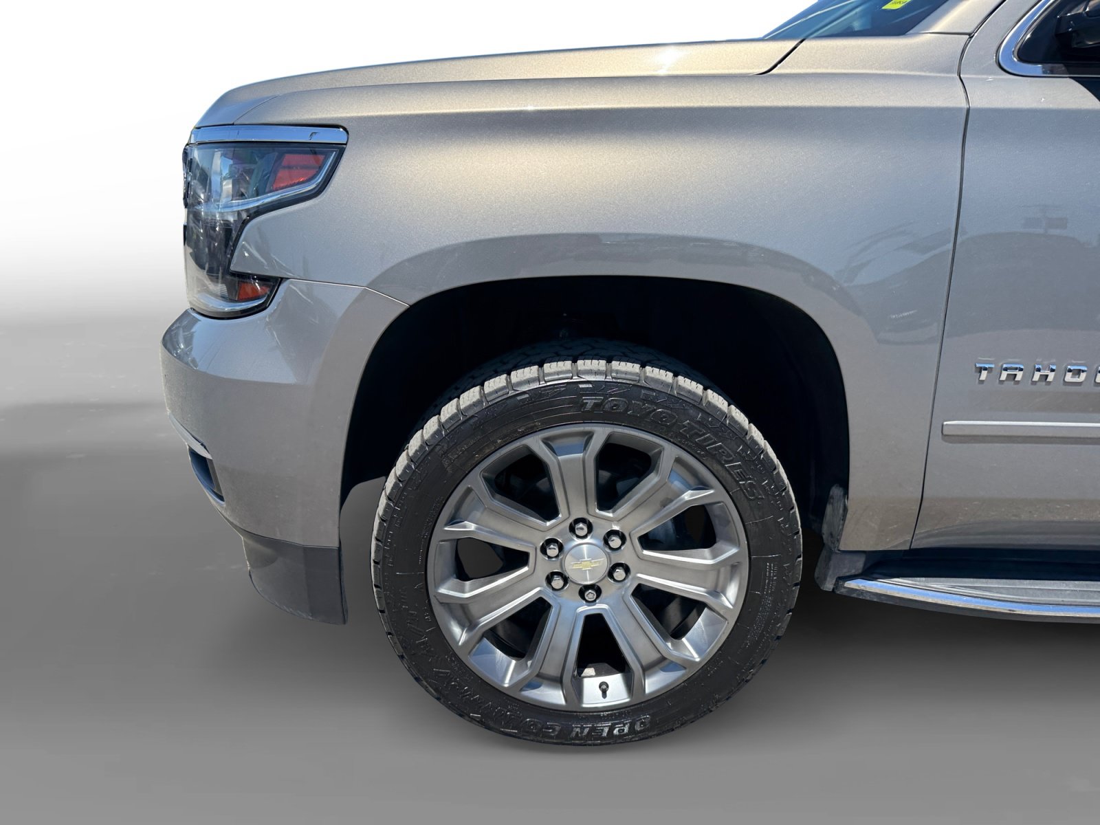 Used 2017 Chevrolet Tahoe Premier AWD/4WD image 9