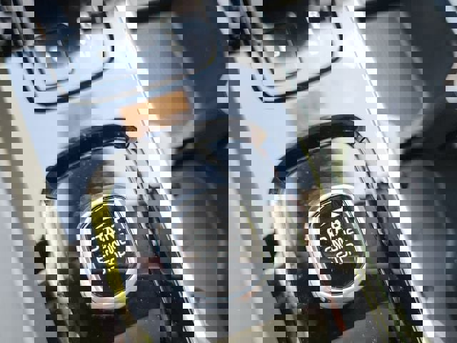 New 2025 Volvo XC60 B5 Core w/ Climate Package image 23